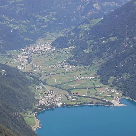 Alpina Guest house *