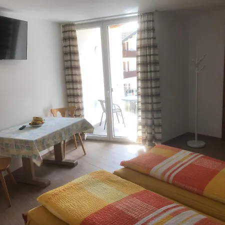 Alpina レ・プレセ